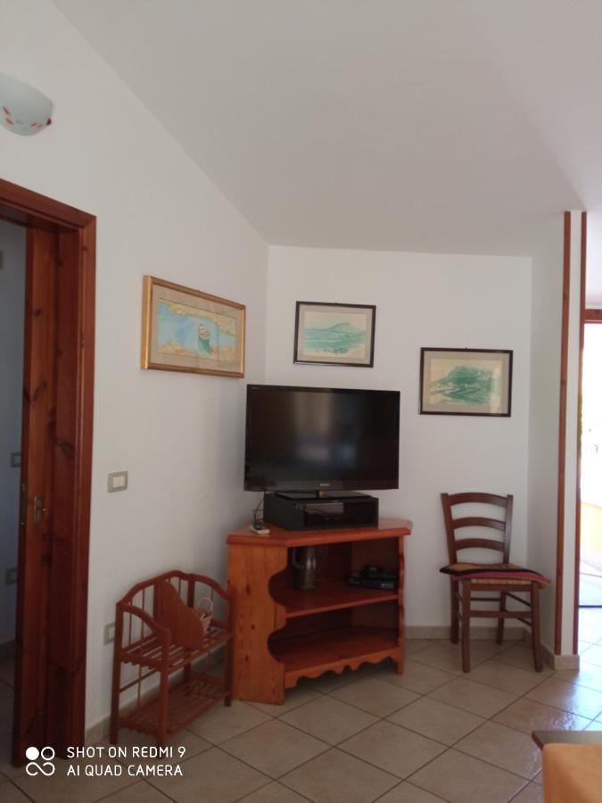 Casa Girasole Apartment กัสเตลซาร์โด ภายนอก รูปภาพ