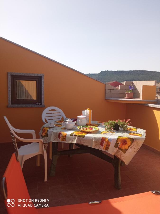 Casa Girasole Apartment กัสเตลซาร์โด ภายนอก รูปภาพ